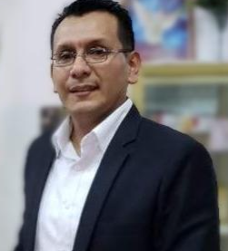 profesor Ivan Carrasco Medianero
